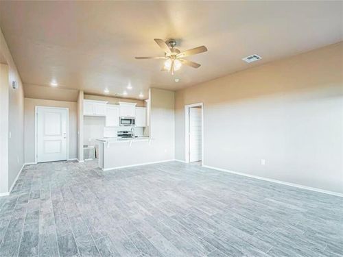 1628 Highland Loop, Guthrie, OK, 73044 | Card Image