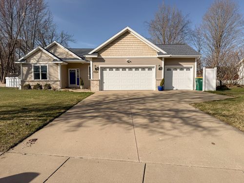2150 Oak Leaf Trl, Portage, MI, 49024-7722 | Card Image