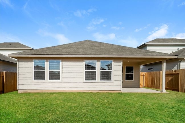 405 Osier Pass, House other with 4 bedrooms, 2 bathrooms and null parking in Hutto TX | Image 16