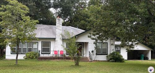 413 Church St, De Kalb, TX, 75559-1117 | Card Image
