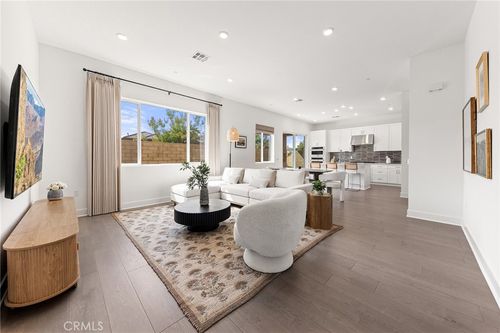 110 Pansy, Irvine, CA, 92618-5702 | Card Image