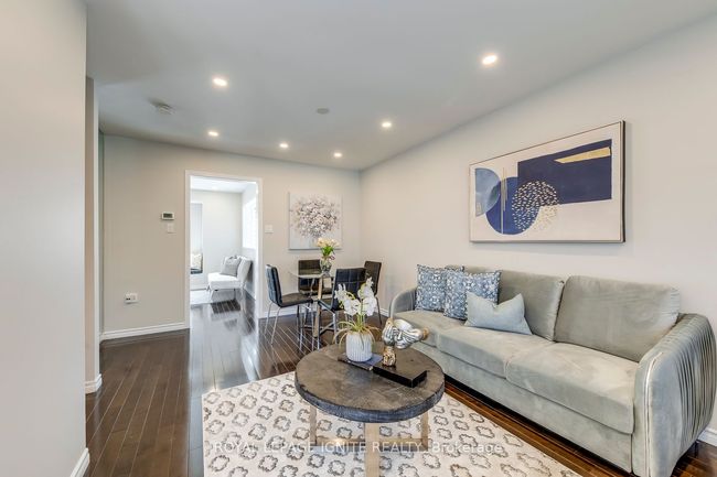 2390 Orchard Rd, House other with 3 bedrooms, 3 bathrooms and 1 parking in Burlington ON | Image 10