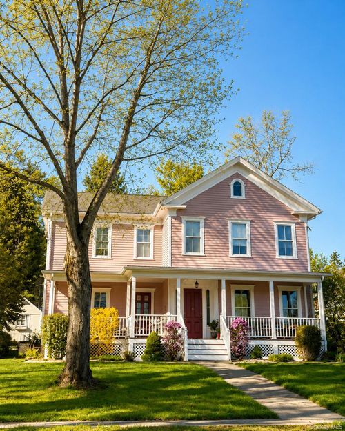 28 Simmons Street, North East, NY, 12546 | Card Image