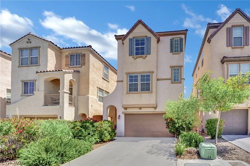 10754 Holmfield St, Henderson, NV, 89052-0500 | Card Image
