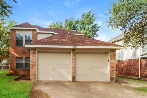 2200 Empery Ct, Arlington, TX, 76017-4555 | Card Image