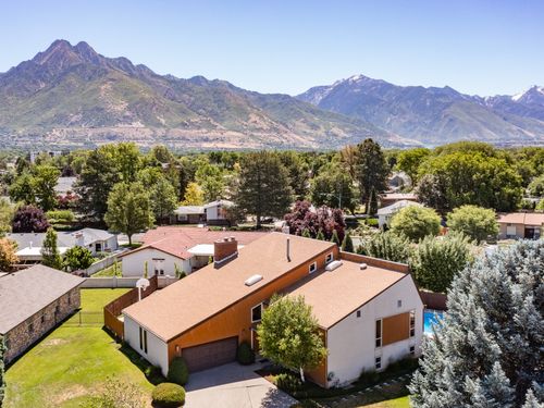 4869 S Damon Way, Holladay, UT, 84117-5926 | Card Image