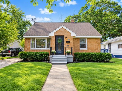 844 Amity Avenue, Muskegon, MI, 49442 | Card Image