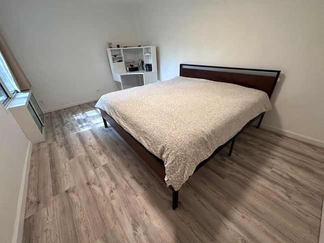 APT-2A - 209 18 Th Ave, Home with 2 bedrooms, 1 bathrooms and 1 parking in Bayside NY | Image 14