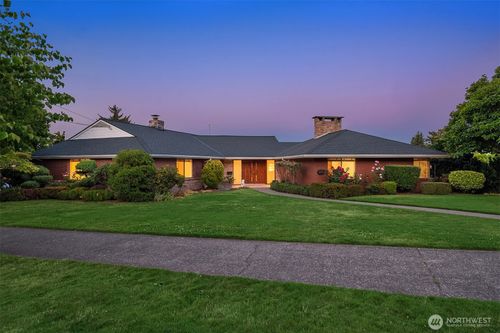 6070 Seward Park Ave S, Seattle, WA, 98118-3053 | Card Image