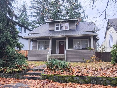 5570 Balaclava St, Vancouver, BC, V6N1L1 | Card Image