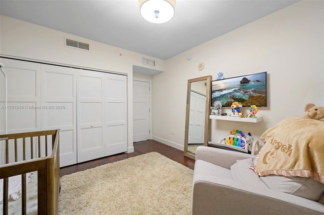APT-1012 - 19400 Turnberry Way, Condo with 3 bedrooms, 3 bathrooms and null parking in Aventura FL | Image 13
