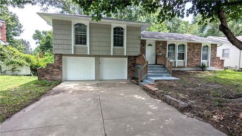 8919 Stark Ave, Kansas City, MO, 64138-4467 | Card Image