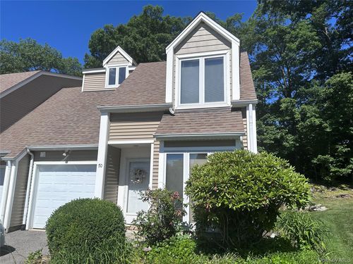 70 Spring Pond Dr, Ossining, NY, 10562-2034 | Card Image