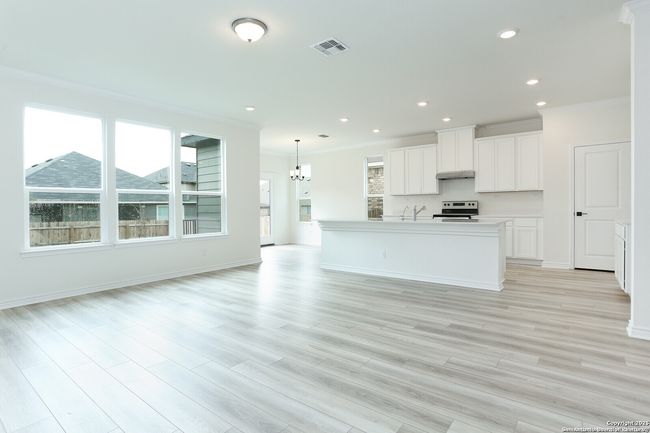 5230 Anzueto, House other with 5 bedrooms, 4 bathrooms and null parking in San Antonio TX | Image 11