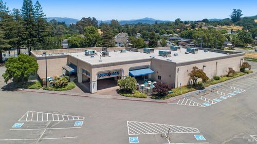 991 Gordon Ln, Santa Rosa, CA, 95404 | Card Image