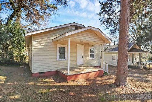 2510 Hemphill St, Charlotte, NC, 28208-6072 | Card Image