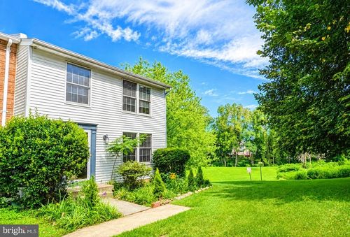 2100 Glenn Spring Ct, Falls Church, VA, 22043-1653 | Card Image