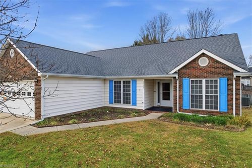 3525 Covent Oak Ct, High Point, NC, 27265-8172 | Card Image