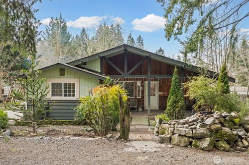 10514 365th Street Ct E, Eatonville, WA, 98328-9319 | Card Image