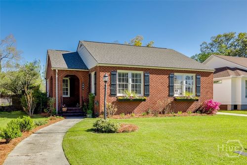 304 E 57th St, savannah, GA, 31405-3434 | Card Image