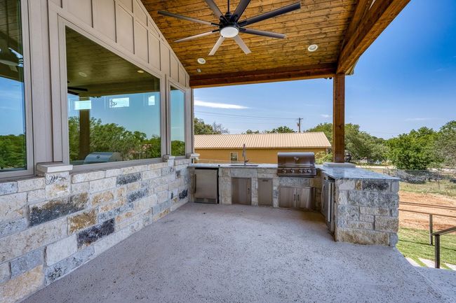 208 E Lakeshore Dr, House other with 4 bedrooms, 5 bathrooms and null parking in Sunrise Beach TX | Image 27