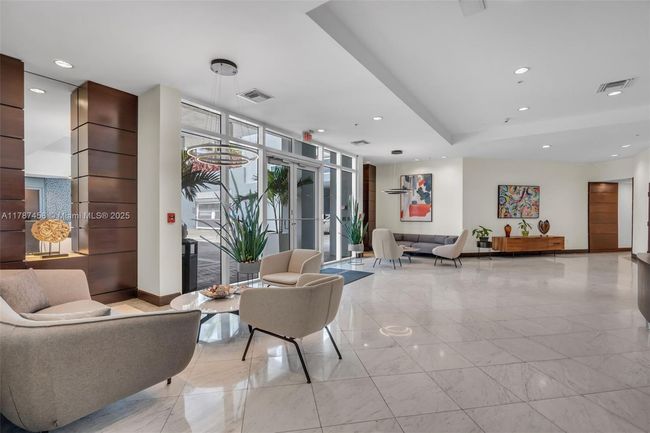 APT-1002 - 1881 79 Th Street Cswy, Condo with 2 bedrooms, 3 bathrooms and null parking in North Bay Village FL | Image 31