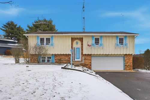 86 North Ct, Thornville, OH, 43076-8813 | Card Image