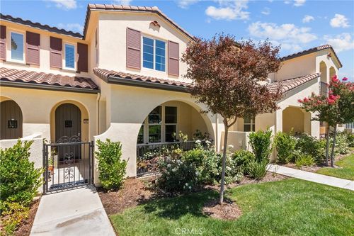 28727 Calle De La Paz Dr, Valencia, CA, 91354-3008 | Card Image