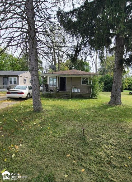 1084 Dunkirk Ave, Mount Morris, MI, 48458-2571 | Card Image
