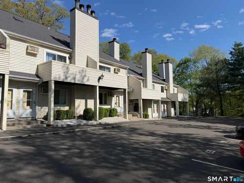 67-2A Jeanette St, Danbury, CT, 06811-3780 | Card Image