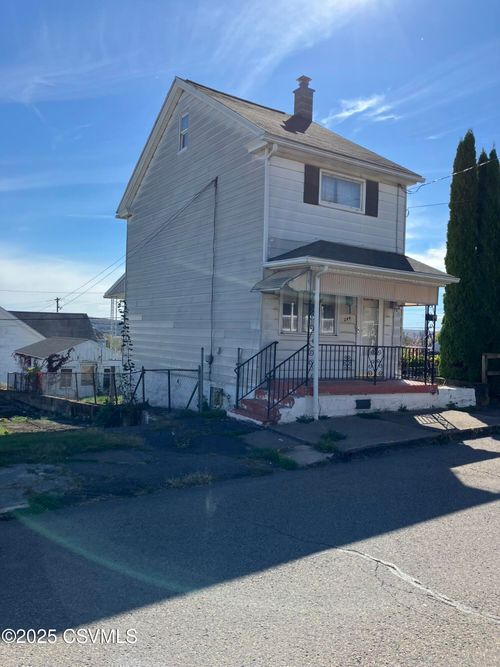 244 E North St, MARION HEIGHTS, PA, 17832-9519 | Card Image