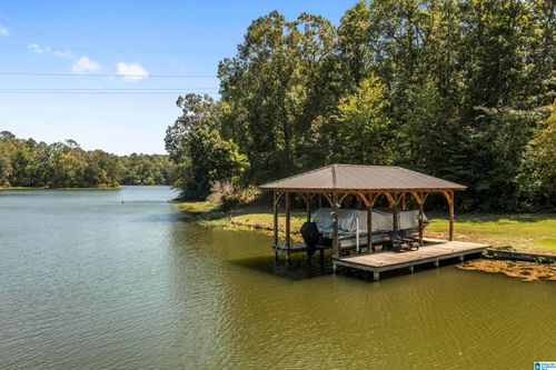 77 Coyote Ln, SYLACAUGA, AL, 35151-2577 | Card Image