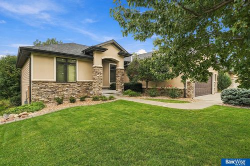 9345 Wishing Well Drive, Lincoln, NE, 68516 | Card Image