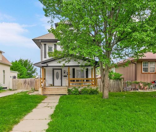 207 N 15th St, Kansas City, KS, 66102-5011 | Card Image