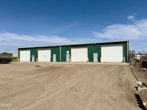 2107 37th St, Mandan, ND, 58554-8237 | Card Image