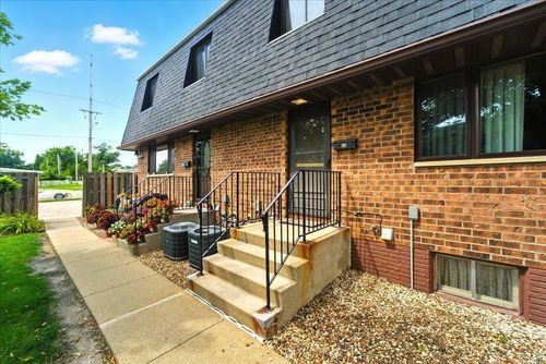 apt-11-3620 Mount Vernon Rd Se, Cedar Rapids, IA, 52403-3876 | Card Image