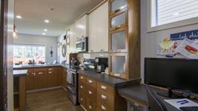 200 New Brighton Dr Se, House detached with 4 bedrooms, 3 bathrooms and 2 parking in Calgary AB | Image 16