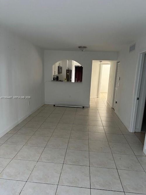 unit-102-1250 Se 26th St, Homestead, FL, 33035-2312 | Card Image