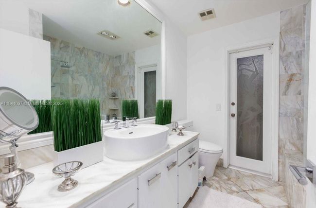 1000 E Cypress Dr, House other with 4 bedrooms, 3 bathrooms and null parking in Pompano Beach FL | Image 24