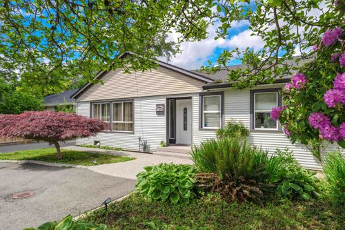 21089 Dewdney Trunk Rd, Maple Ridge, BC, V2X3G1 | Card Image