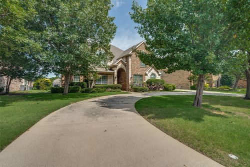 10217 Broadmoor Ln, Rowlett, TX, 75089-8519 | Card Image