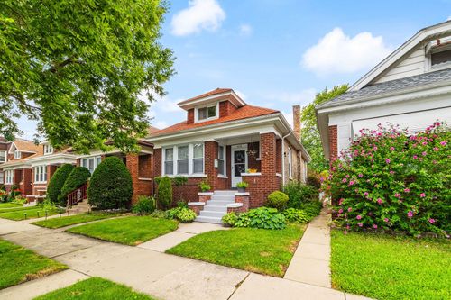 1018 S Mayfield Ave, Chicago, IL, 60644-5353 | Card Image