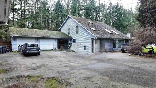 20108 32 Ave, Langley, BC, V2Z2E1 | Card Image