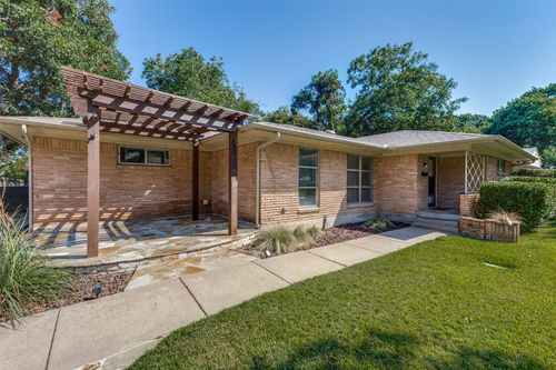 2733 Whitewood Dr, Dallas, TX, 75233-2713 | Card Image