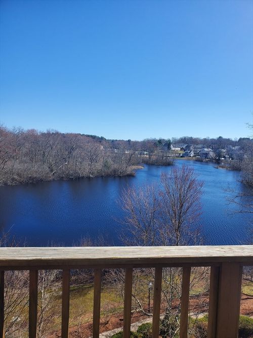 h-24 Forge Pond, Canton, MA, 02021-2991 | Card Image