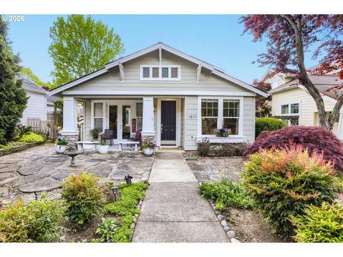 1817 Ne 63rd Ave, Hillsboro, OR, 97124-5031 | Card Image