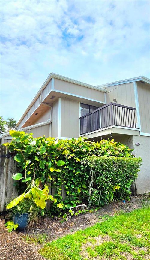 608 Commodore Dr, Plantation, FL, 33325 | Card Image