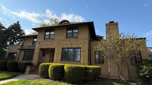427 W Fraklin Street, Wheaton, IL, 60187 | Card Image