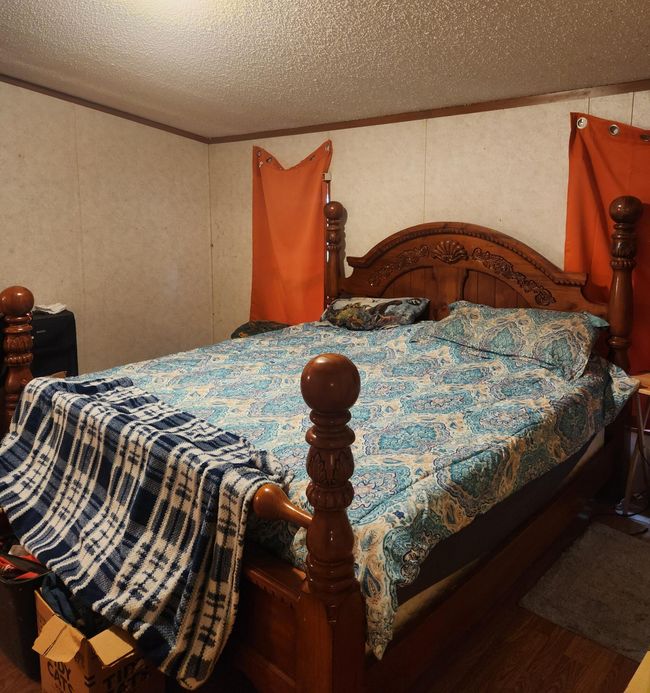 master bed | Image 14