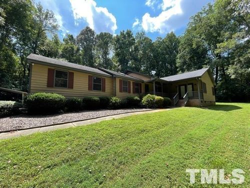 2717 Panther Dr, Raleigh, NC, 27603-9640 | Card Image